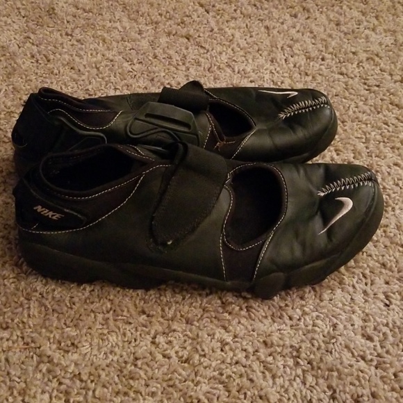 nike air rift mens size 12